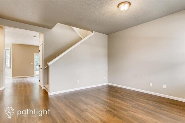Building Photo - 2846 NE Cole Ave, McMinnville, OR, 97128