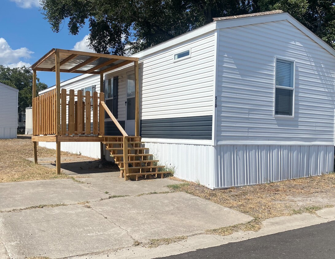 510 McManus St, Kingsville, TX 78363 House for Rent in Kingsville, TX