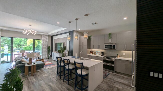 Building Photo - 2879 Gin Berry Way