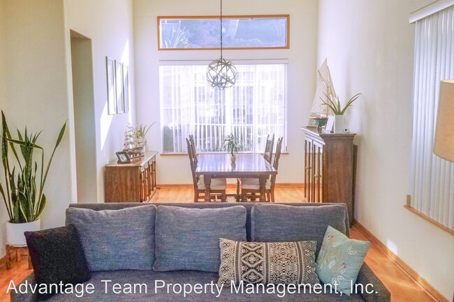 Foto del edificio - 4 br, 2.5 bath House - 891 Genevieve Ave