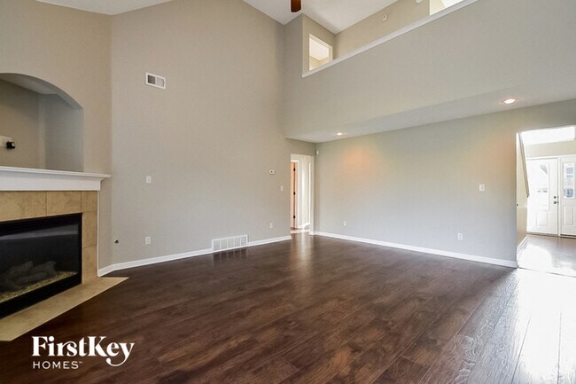 Building Photo - 5013 Gertrude Dr