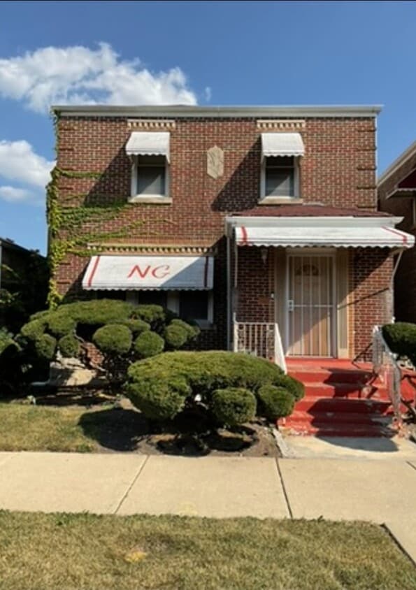 Foto principal - 10217 S Prairie Ave
