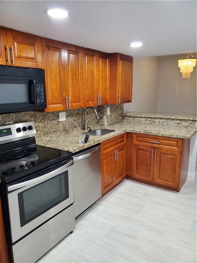 Foto del edificio - 2743 NW 47th Terrace