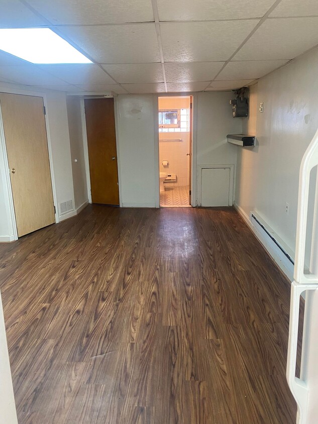 Living room - 4119 L St