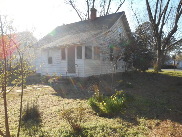 Building Photo - 19 Ames St