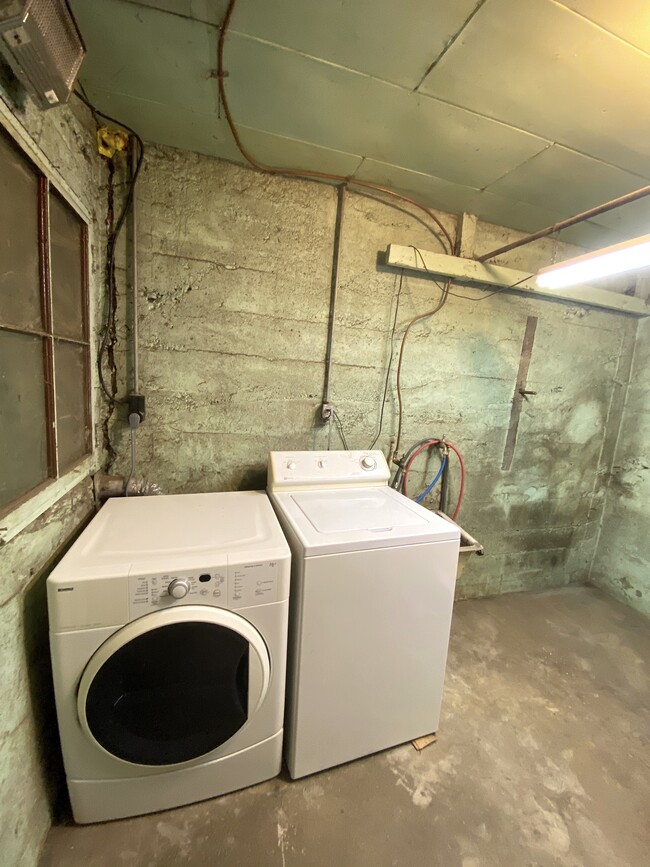 Laundry/Storage - 303 S Mill
