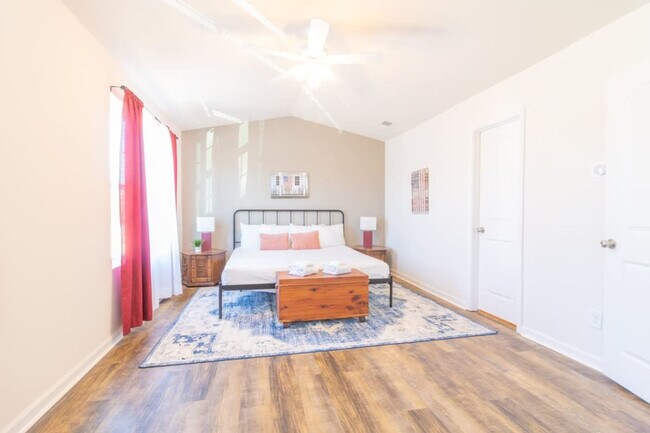 Foto del edificio - 752 Compass Trl