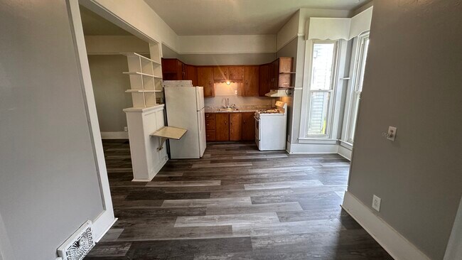 Cocina - 712 Poplar St