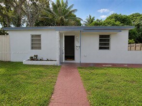 Building Photo - 740 NW 130th St