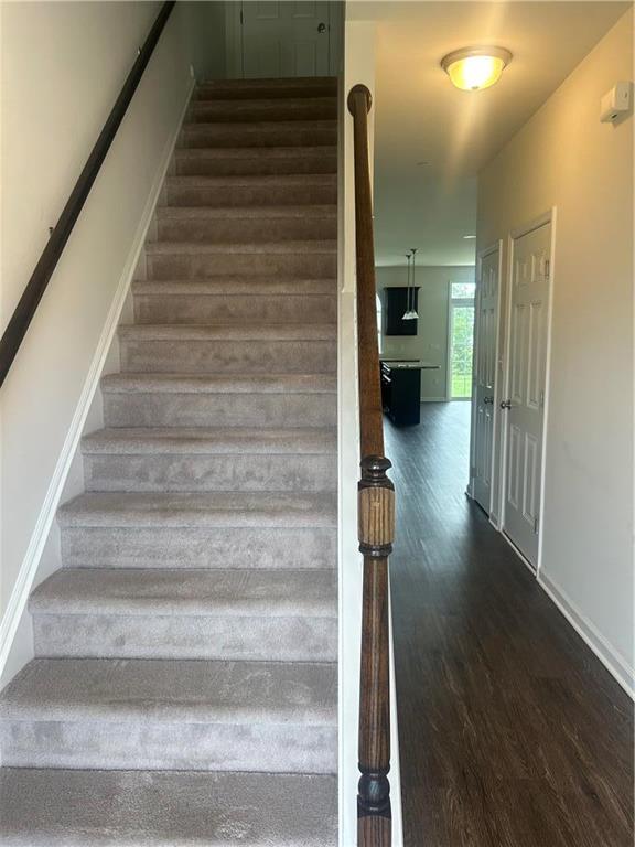Foto del edificio - 3182 W Huntington Ln