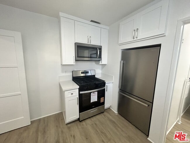 Building Photo - 11913 Tennessee Ave