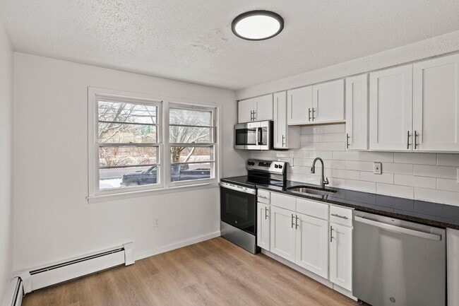 Interior Photo - Timberlane Estates