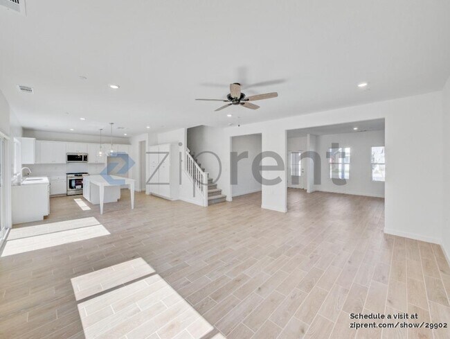 Foto del edificio - 1753 N Mitchell St