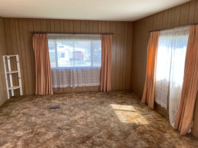 Building Photo - 760 Eden Dr