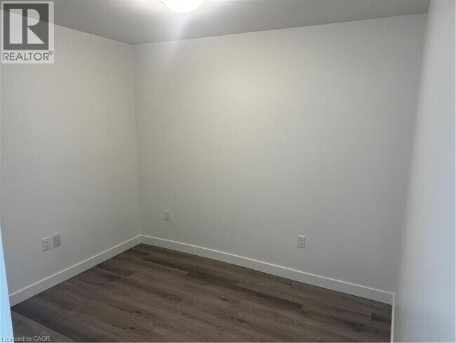 Photo du bâtiment - 461 Green Rd