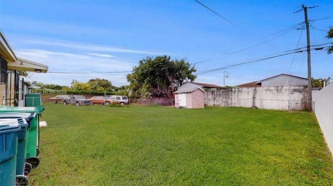 Foto del edificio - 830 NW 3rd St