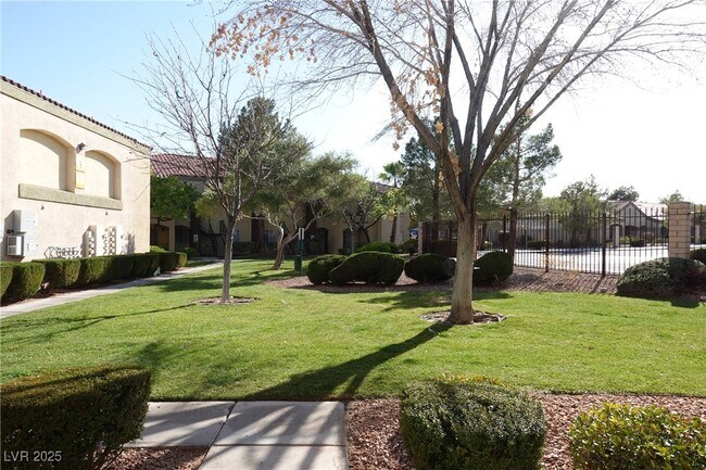 Foto del edificio - 7885 W Flamingo Rd