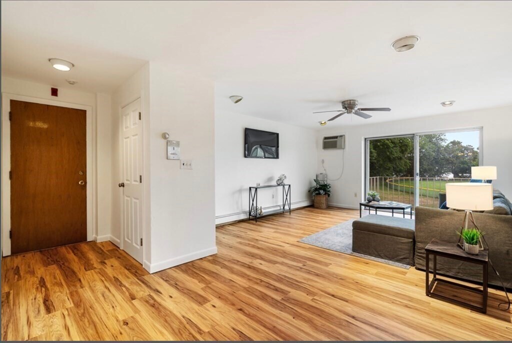 34 Hamilton Rd Unit 210, Arlington, MA 02474 Apartment for Rent in