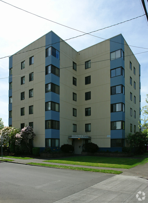 Primary Photo - Corvallis Plaza