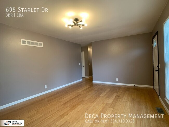 Building Photo - 3 Bedroom House
