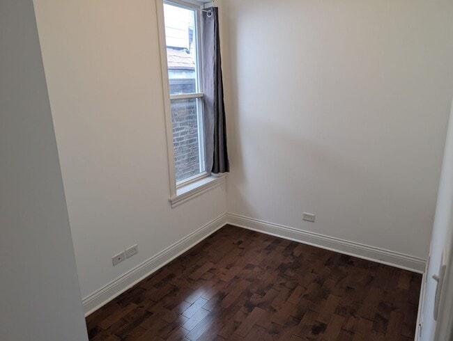 Foto del edificio - 2649 W 21st Pl