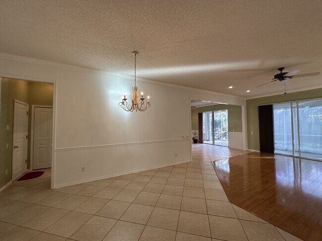 Foto del edificio - Your Dream Golf Lifestyle Awaits in Fairwa...