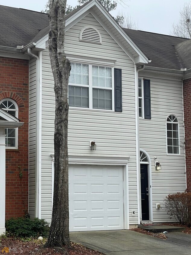 Foto principal - 843 Rosie Way