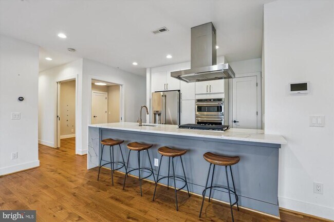 Foto del edificio - 1844 3rd St NW