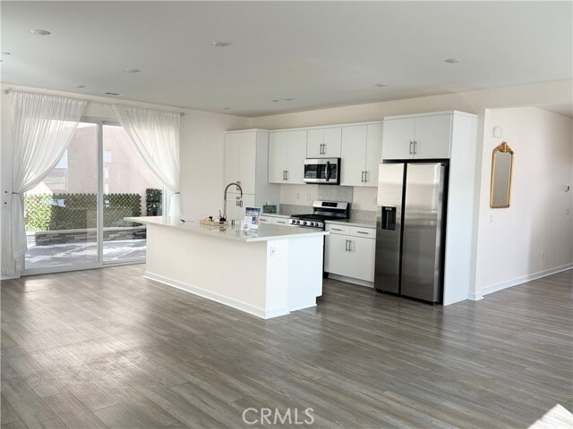 Foto del edificio - 15820 Caterpillar Dr