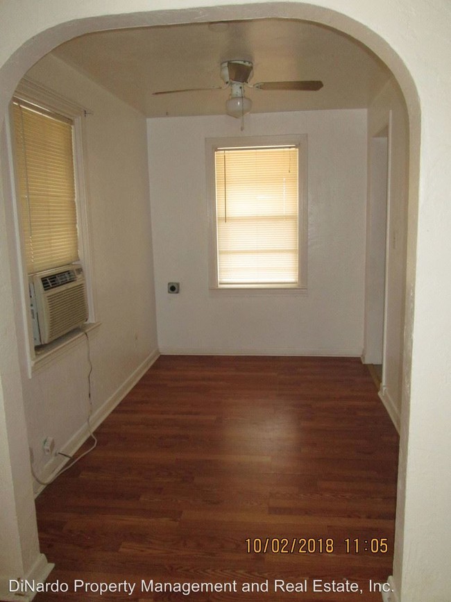 Foto del edificio - 2 br, 1 bath House - 517 Frances Terrace