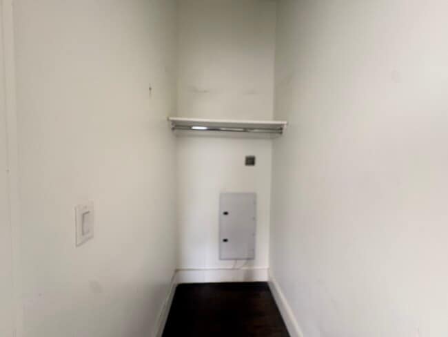 63 Irving St 305 - 64 Irving St