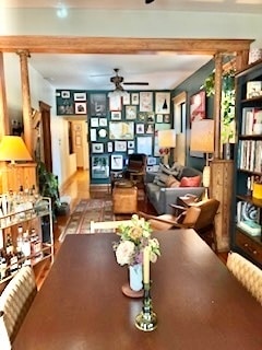 Foto del edificio - 1901 N Hoyne Ave