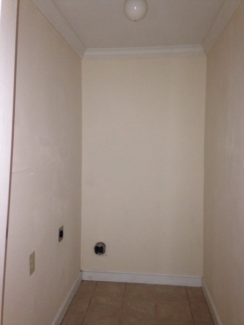 Building Photo - 5505 Lucille St