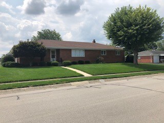 Building Photo - 10 W Bonomo Dr