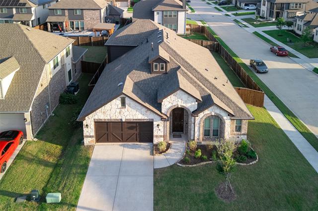 Building Photo - 1600 George Ln
