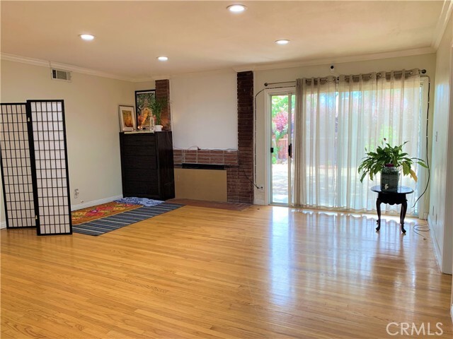 Foto del edificio - 1638 Grove Pl