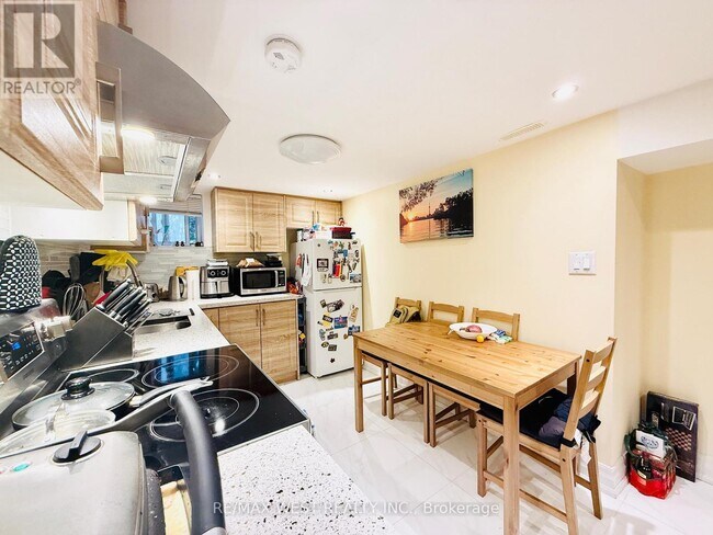 Photo du bâtiment - 48 Keystone Ave