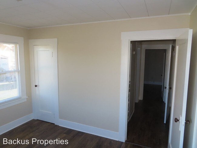 Building Photo - 2 br, 1 bath Apartment - 136 East Street