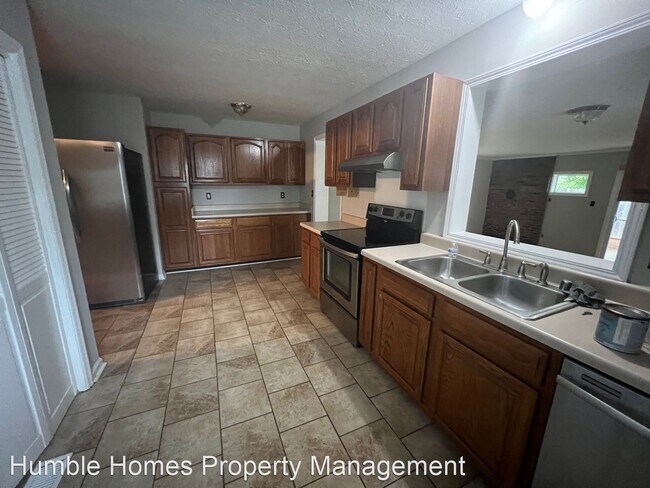 Foto del edificio - 3 br, 2 bath House - 1120 Witt Road