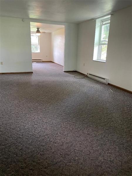 Building Photo - 525 Meadowlands Farm Ln