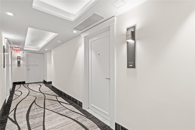 Building Photo - 3180 S Ocean Dr