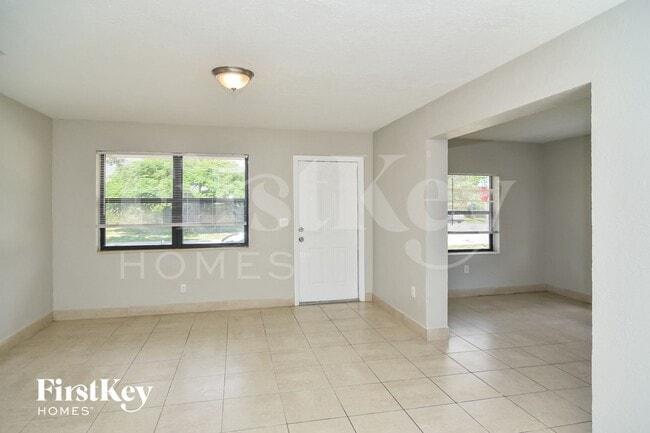 Foto del edificio - 4260 SW 18th St