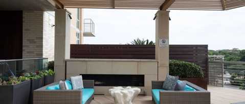 Foto del edificio - 214 Barton Springs Rd