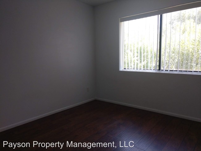 Building Photo - 2 br, 2 bath House - 43 S. RAINBOW DR.