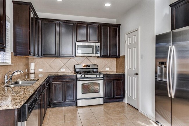 Foto del edificio - 10300 Laredo Dr