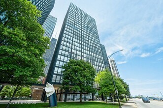 Building Photo - 880 N Lake Shore Dr