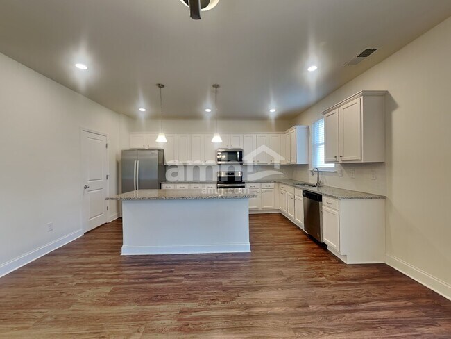 Building Photo - 1370 Ashlyn Ct