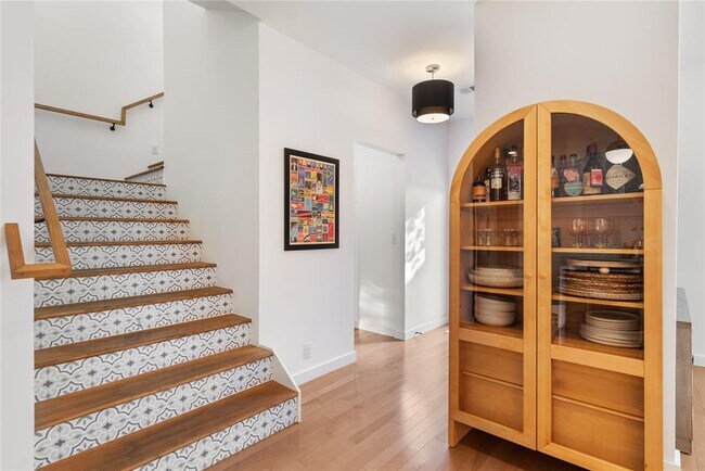 Foto del edificio - 2936 E 14th St