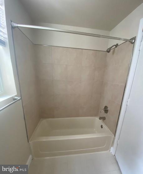 Foto del edificio - 1721 Queens Ln