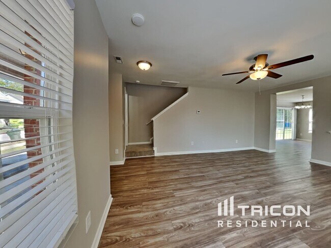 Building Photo - 2426 Quarry Ridge Ln